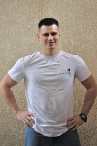 Микола